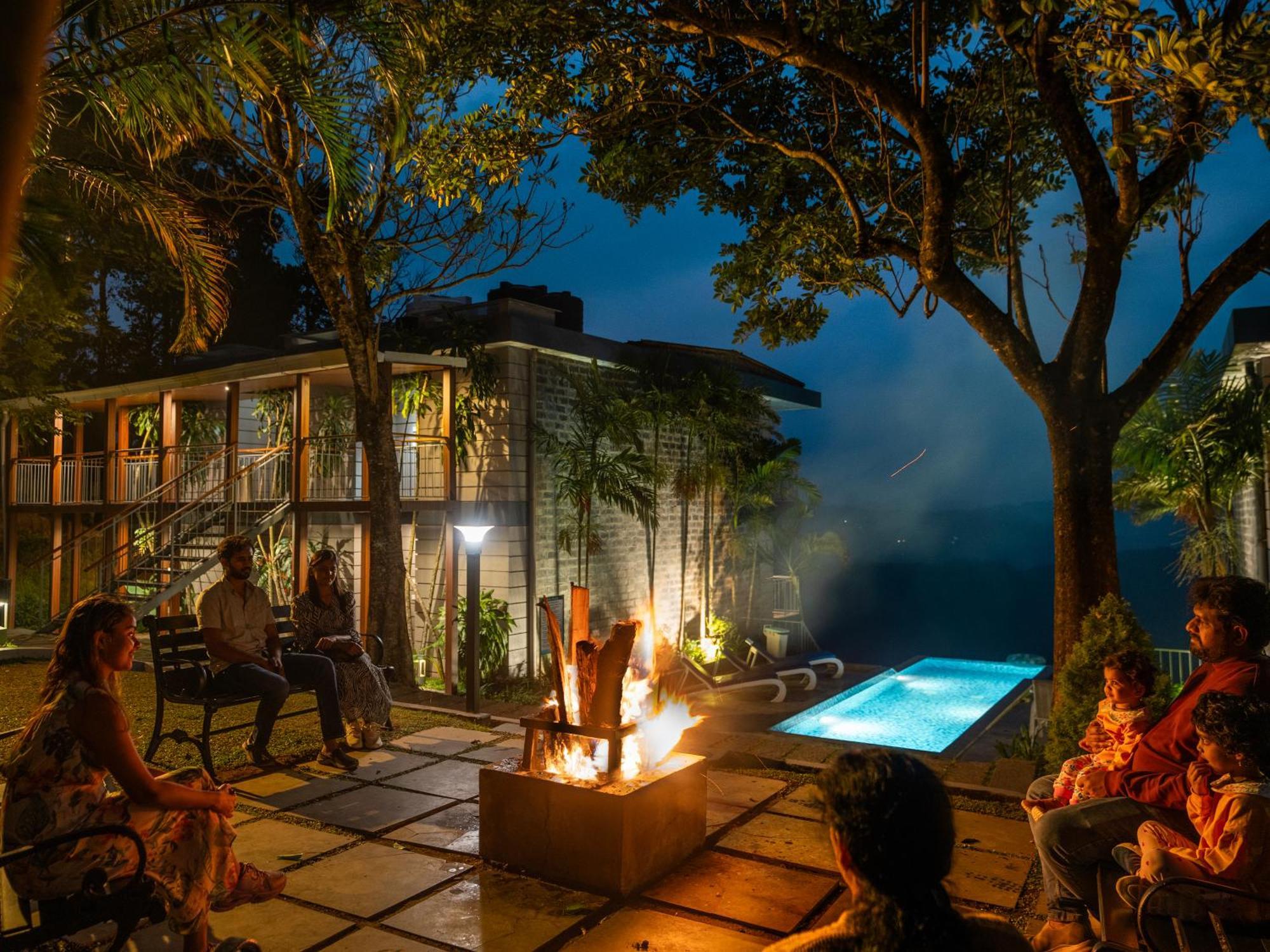 Ragamaya Resort & Spa Munnar Exteriör bild