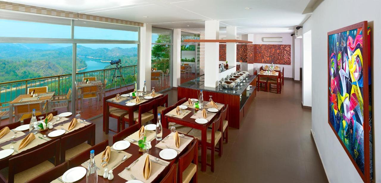 Ragamaya Resort & Spa Munnar Exteriör bild